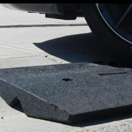 (1) Rubber Curb Ramp