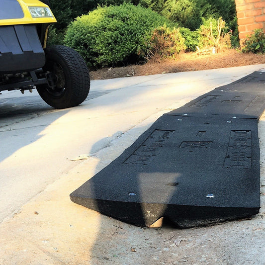 (1) Rubber Curb Ramp